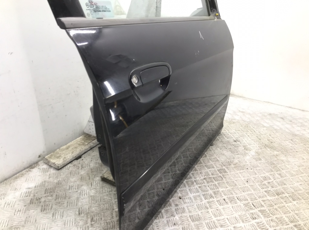 Дверь передняя правая бу для Kia Picanto  1.1 i,  2004 г.