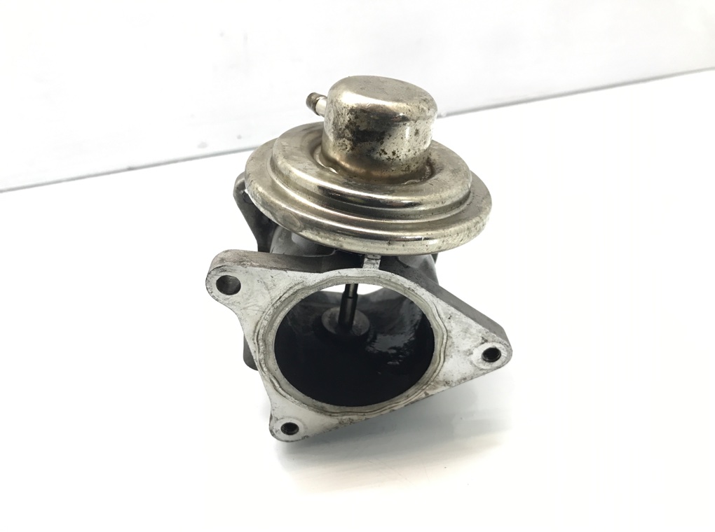 Клапан EGR бу для Volkswagen Golf 5 2.0 TDi,  2006 г.