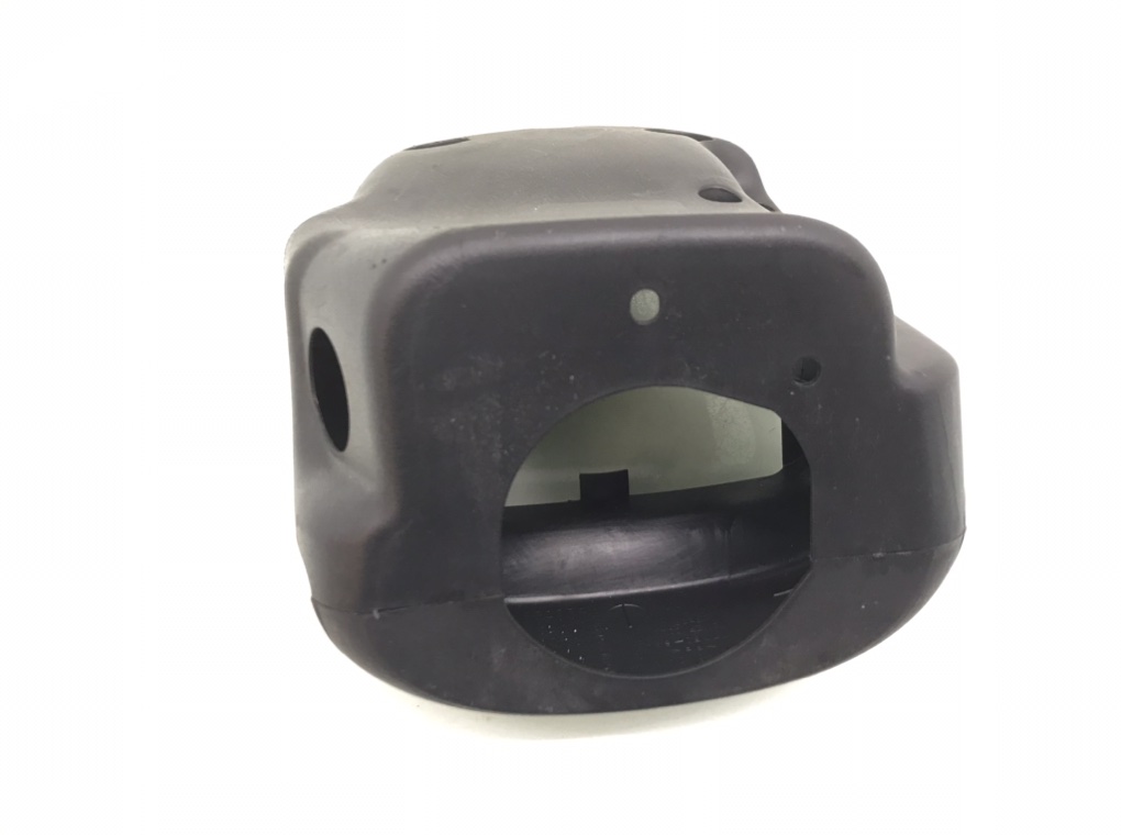 Кожух рулевой колонки бу для Peugeot 207 1.6 HDi, 2008 г. Кожух рулевой колонки бу для Peugeot 207 1.6 HDi, 2008 г.