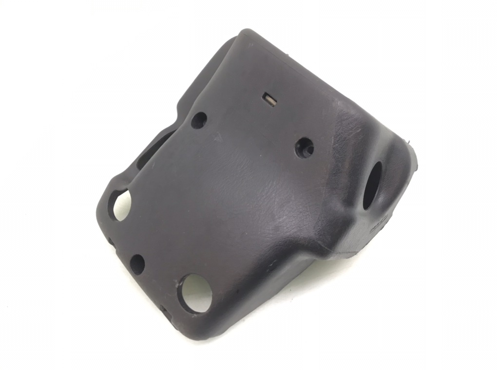 Кожух рулевой колонки бу для Peugeot 207 1.6 HDi, 2008 г. Кожух рулевой колонки бу для Peugeot 207 1.6 HDi, 2008 г.