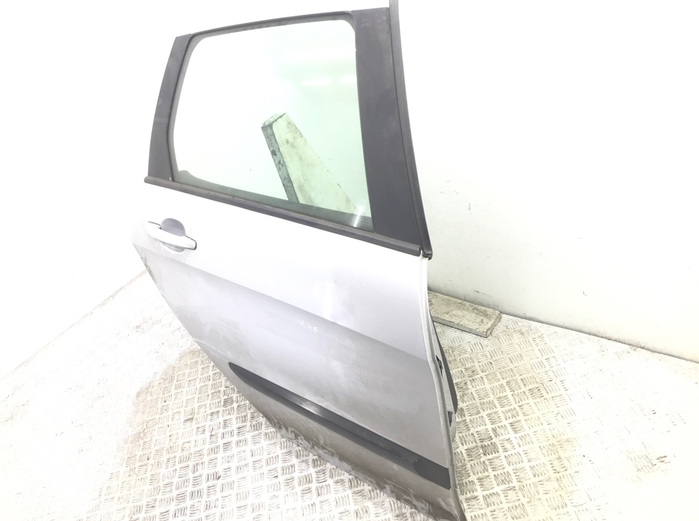 Дверь задняя правая бу для Peugeot 308 T7 1.6 HDi,  2012 г.