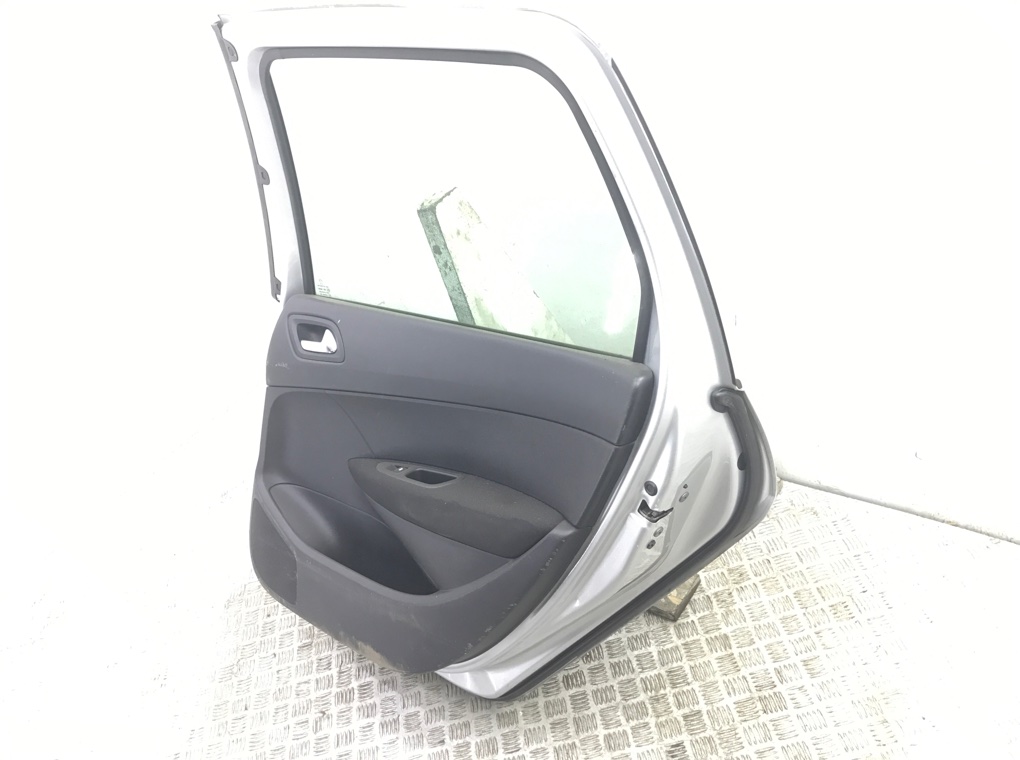 Дверь задняя правая бу для Peugeot 308 T7 1.6 HDi,  2012 г.