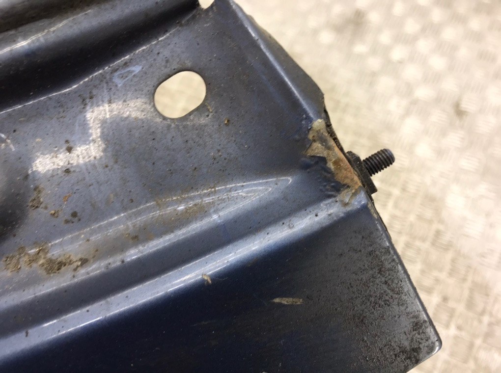 Крыло переднее правое бу для Mini Cooper R56 1.6 i,  2009 г.