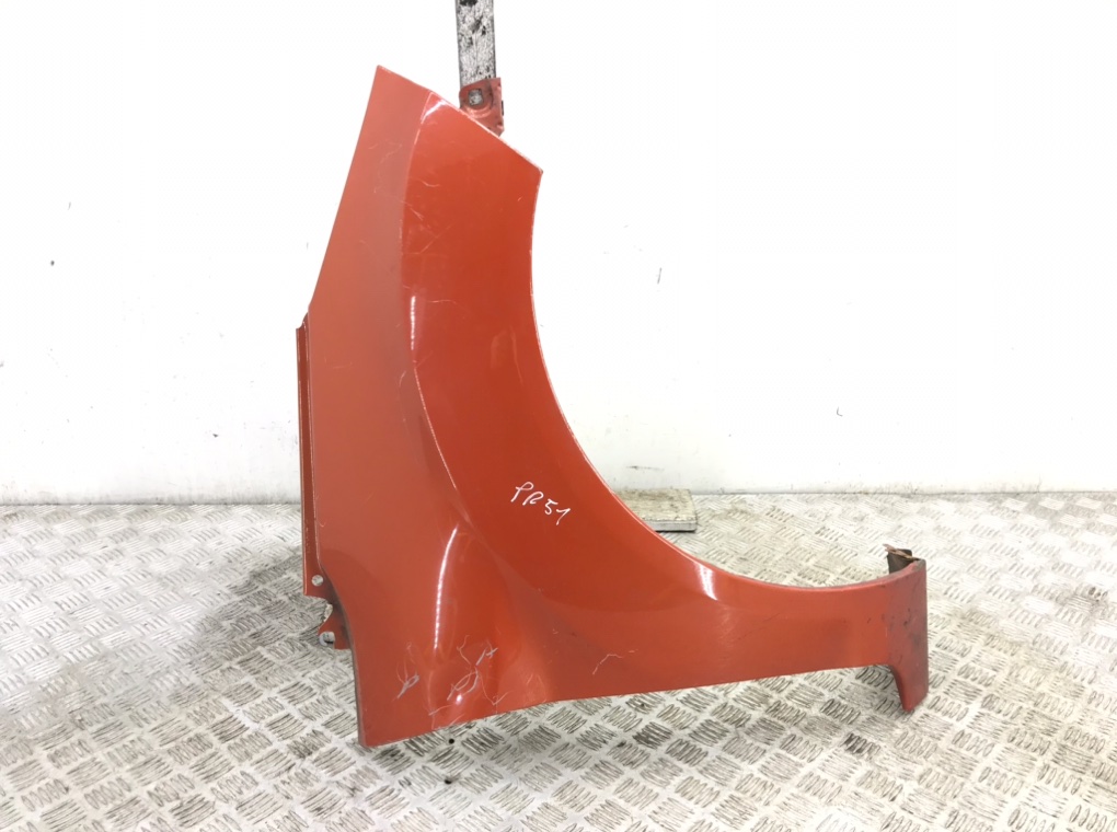 Крыло переднее правое бу для Ford Fiesta 6 1.3 i, 2012 г.