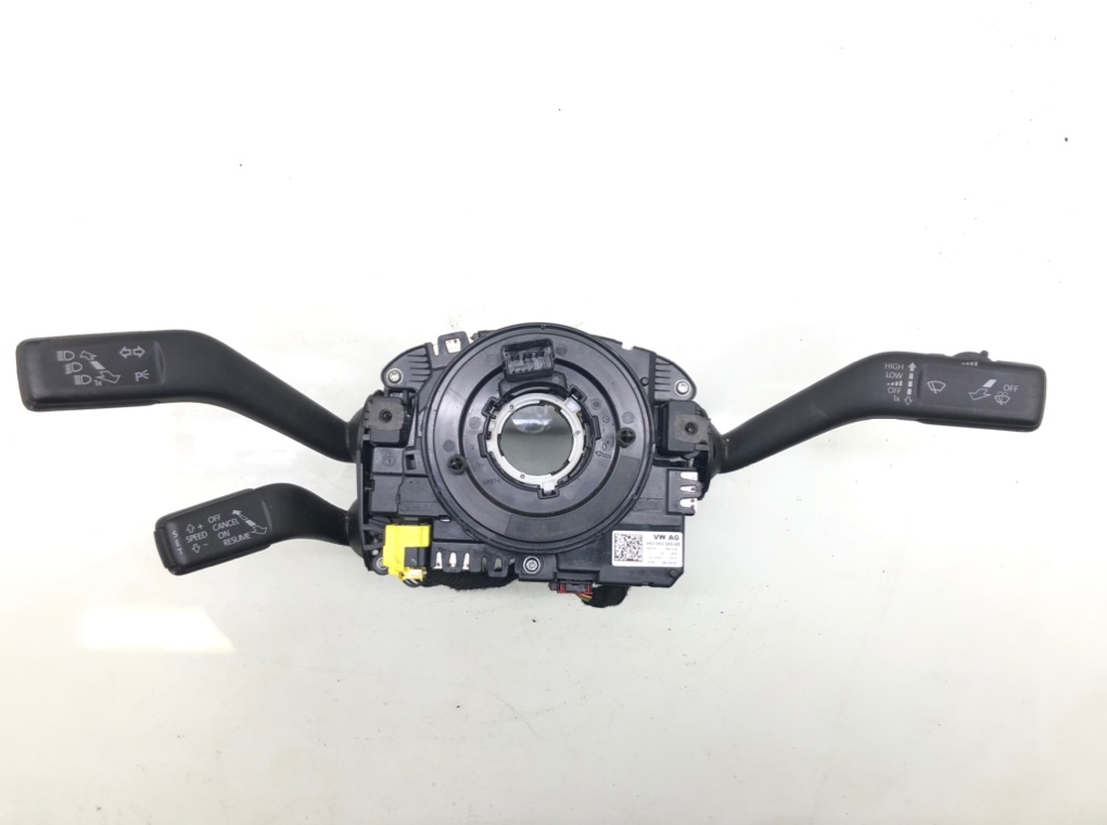 Переключатель подрулевой (стрекоза) бу для Volkswagen Passat B7 2.0 TDi, 2012 г.