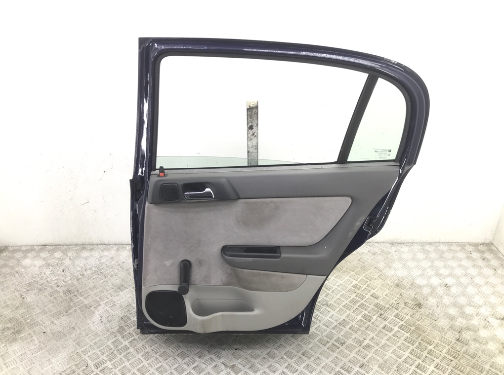 Дверь задняя правая бу для Opel Astra G 1.8 i, 2000 г. Дверь задняя правая бу для Opel Astra G 1.8 i, 2000 г.