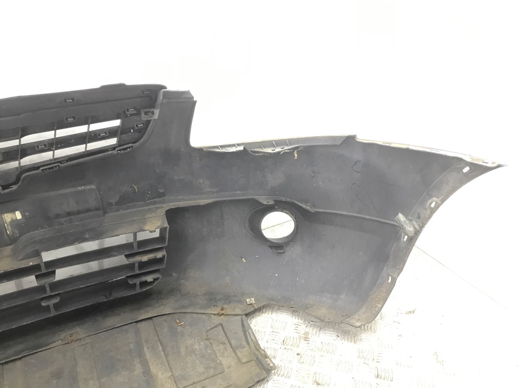 Бампер передний бу для Nissan Qashqai+2  2.0 DCi,  2009 г.