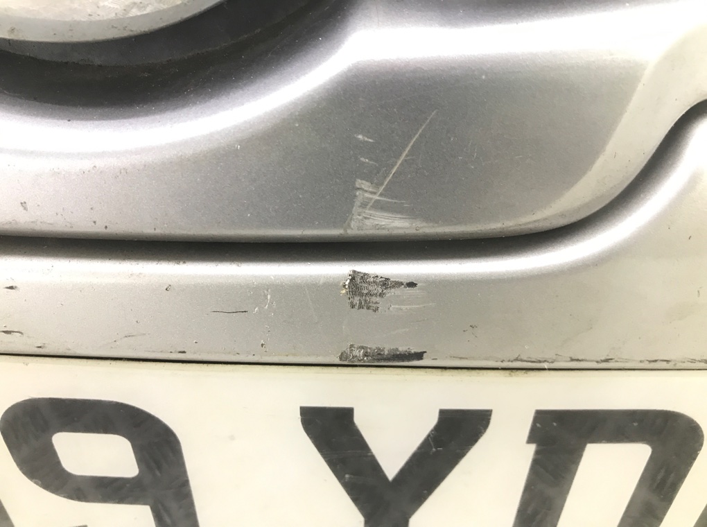 Бампер передний бу для Nissan Qashqai+2  2.0 DCi,  2009 г.