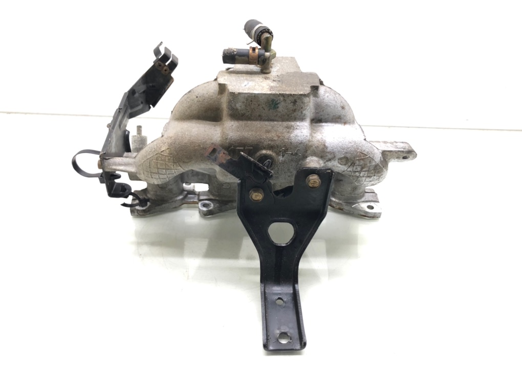 Коллектор впускной бу для Nissan Micra K11 1.0 i, 2001 г. Коллектор впускной бу для Nissan Micra K11 1.0 i, 2001 г.