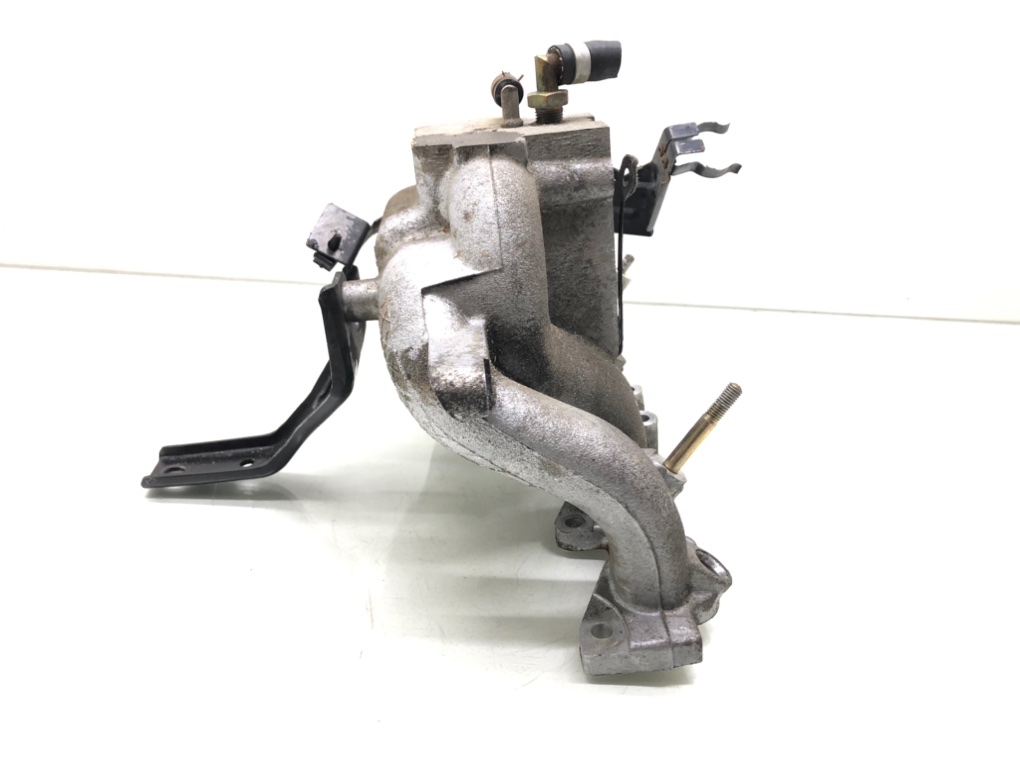 Коллектор впускной бу для Nissan Micra K11 1.0 i, 2001 г. Коллектор впускной бу для Nissan Micra K11 1.0 i, 2001 г.