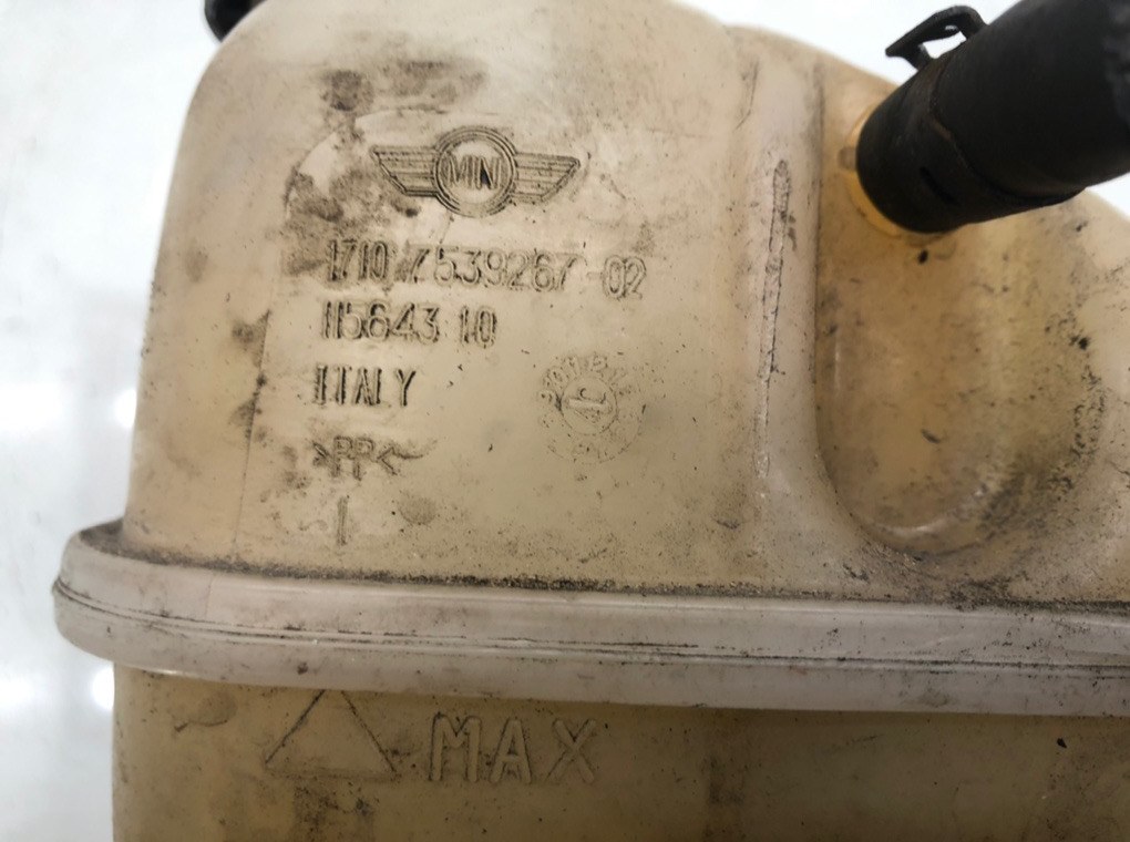 Бачок расширительный бу для Mini Cooper R56 1.6 i,  2007 г.