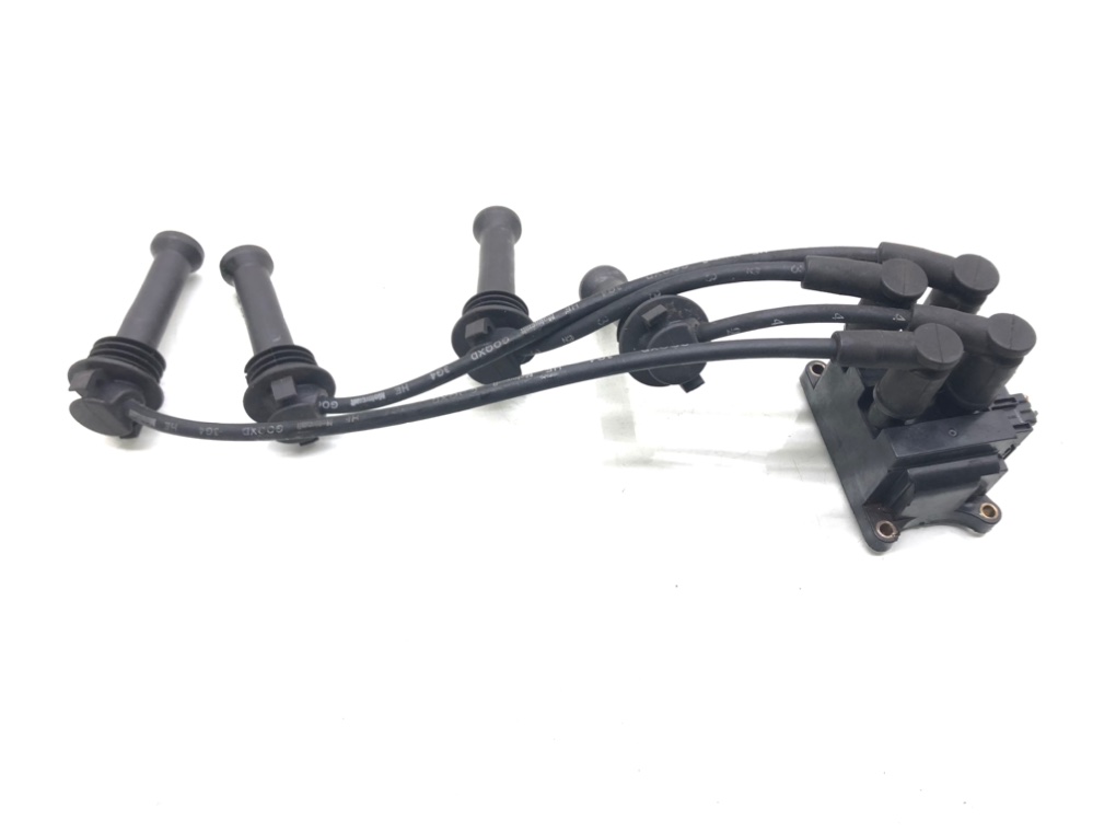 Катушка зажигания бу для Ford C-Max  1.6 i,  2005 г.