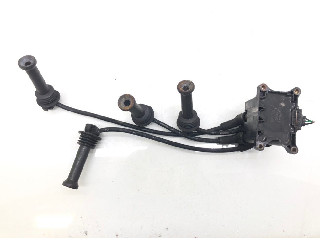 Катушка зажигания бу для Ford C-Max  1.6 i,  2005 г.