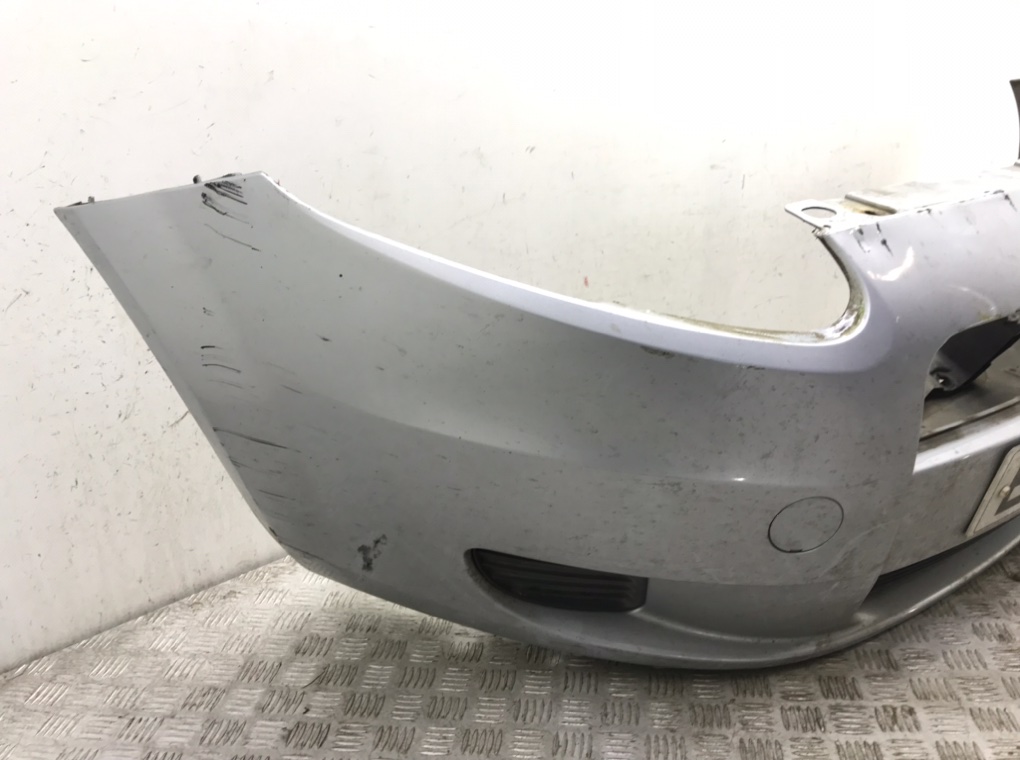 Бампер передний бу для Fiat Punto 3 1.2 i,  2006 г.