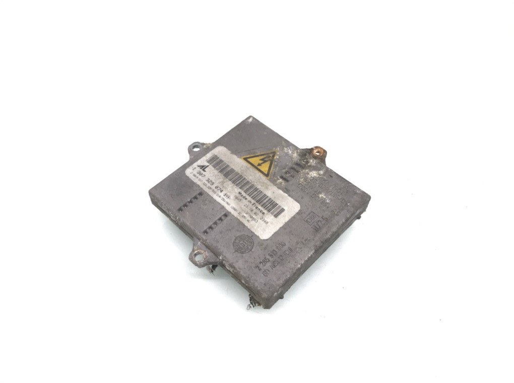 Блок розжига ксенона бу для Land Rover Range Rover 3 3.0 TD, 2002 г.