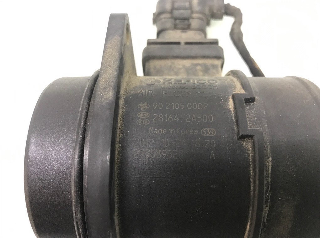 Расходомер воздуха бу для Hyundai ix35  1.7 CRDi,  2012 г.