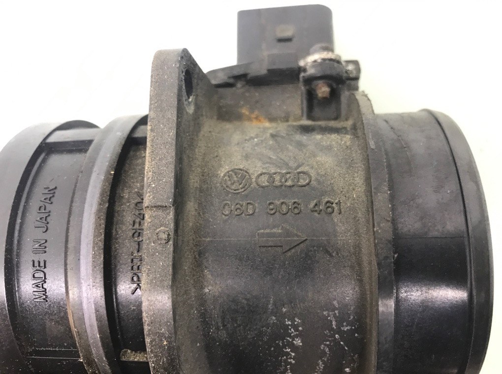 06D906461 Расходомер воздуха Audi A4 B7 2007 , AFH6028