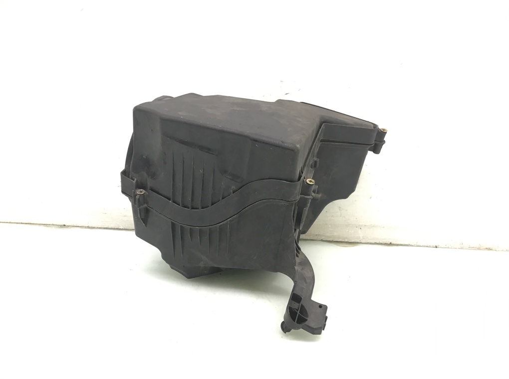 Корпус воздушного фильтра бу для Ford Focus 2 1.8 TDCi, 2009 г. Корпус воздушного фильтра бу для Ford Focus 2 1.8 TDCi, 2009 г.