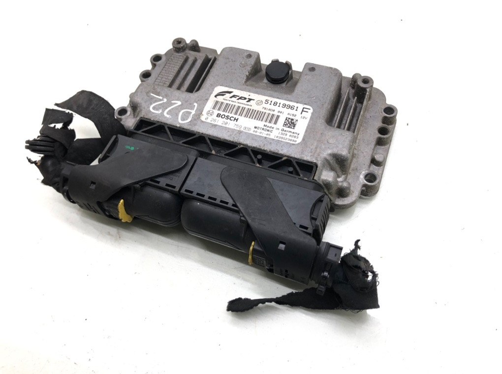 Блок управления двигателем бу для Fiat 500 1.4 i, 2008 г.