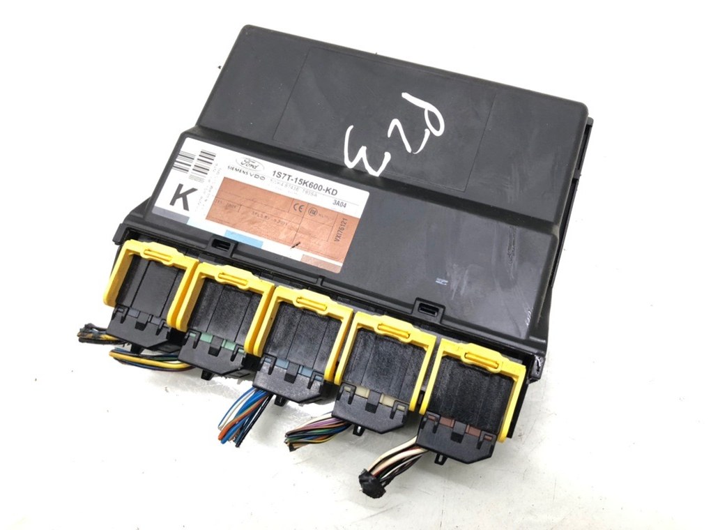 Блок комфорта бу для Ford Focus 1 1.6 i, 2003 г.