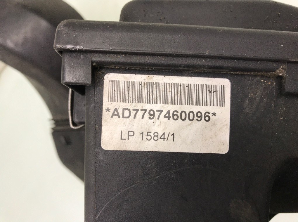 Корпус воздушного фильтра бу для BMW 1 E87/E81/E82/E88 2.0 TD,  2010 г.