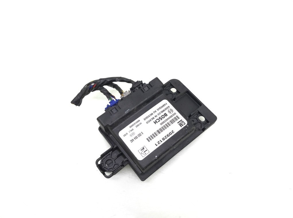 Блок управления парктрониками бу для Opel Insignia 1.8 i, 2010 г.