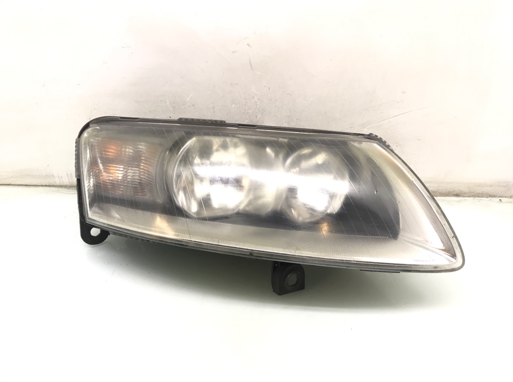 Фара правая бу для Audi A6 C6 2.0 TDi, 2007 г.