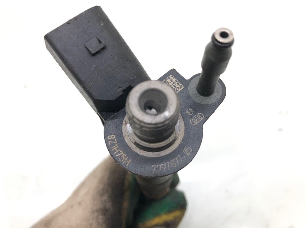 Форсунка бу для BMW 3 E90/E91/E92/E93 2.0 TD,  2008 г.