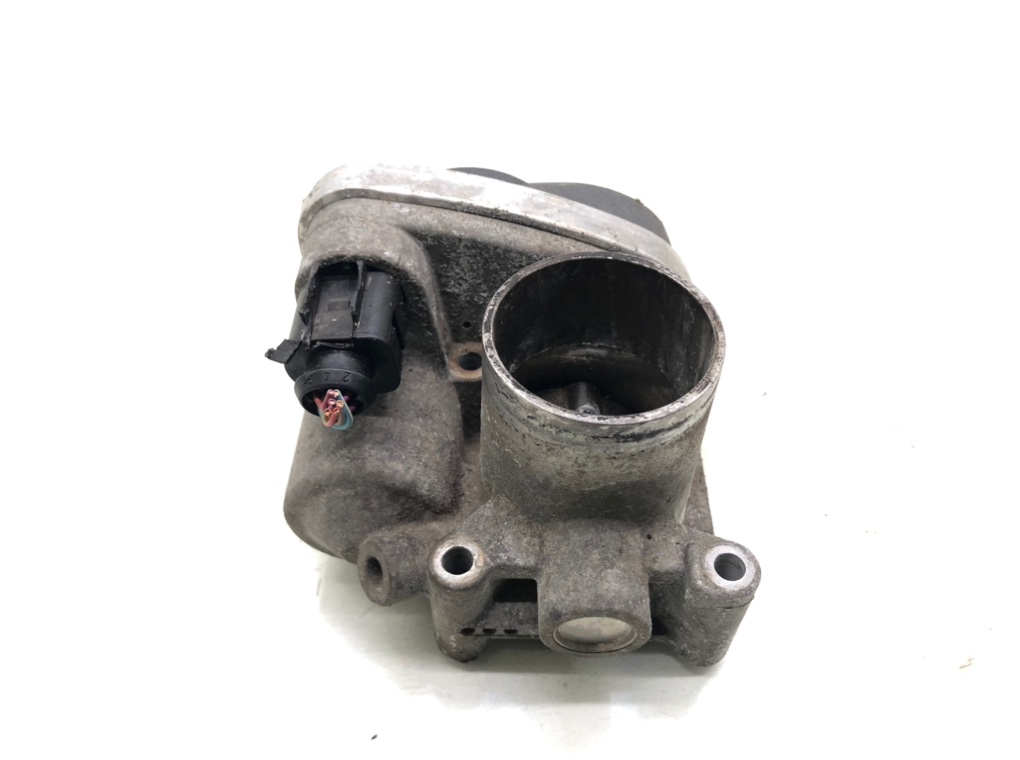 Заслонка дроссельная бу для Volkswagen Polo 4 1.2 i,  2004 г.