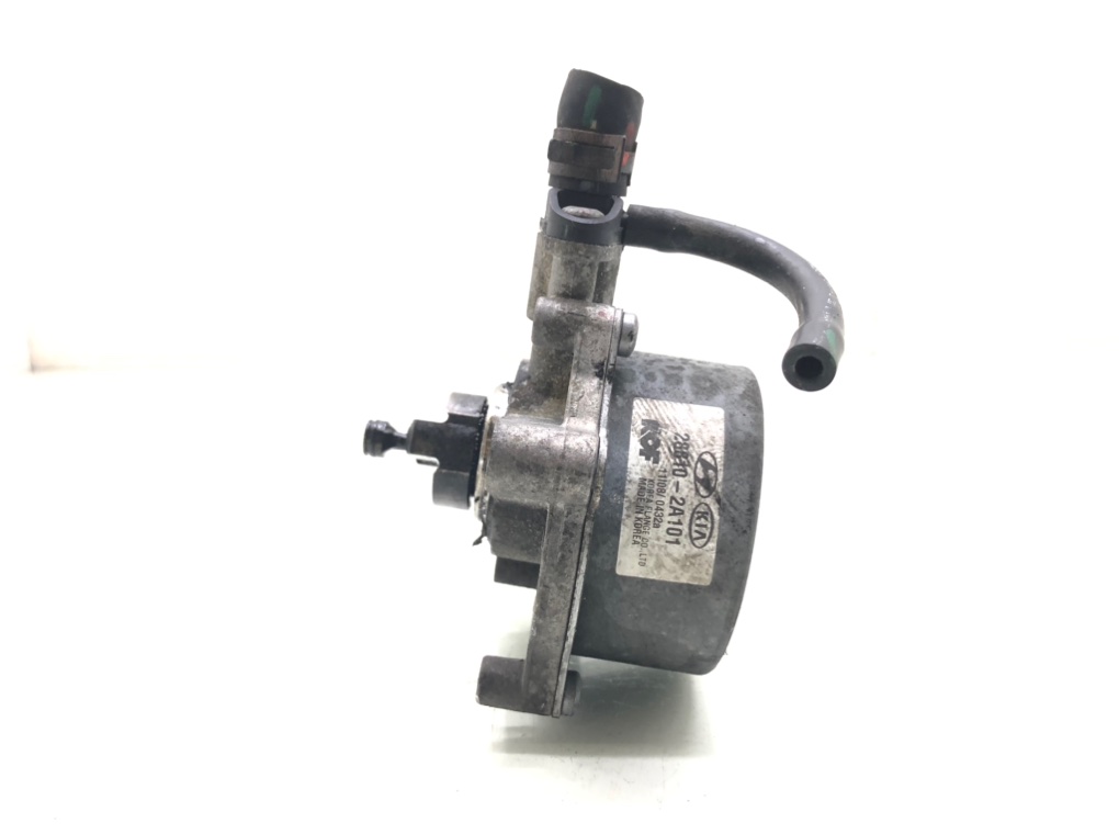 Насос вакуумный бу для Kia Ceed  1.6 CRDi,  2012 г.