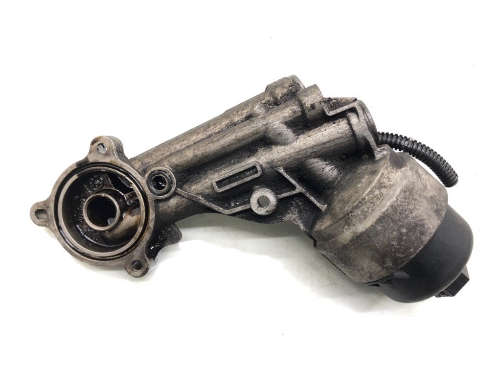 Корпус масляного фильтра бу для Citroen C3  1.4 i,  2005 г.