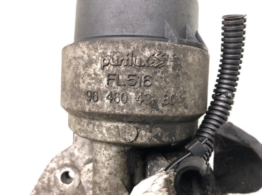 Корпус масляного фильтра бу для Citroen C3  1.4 i,  2005 г.