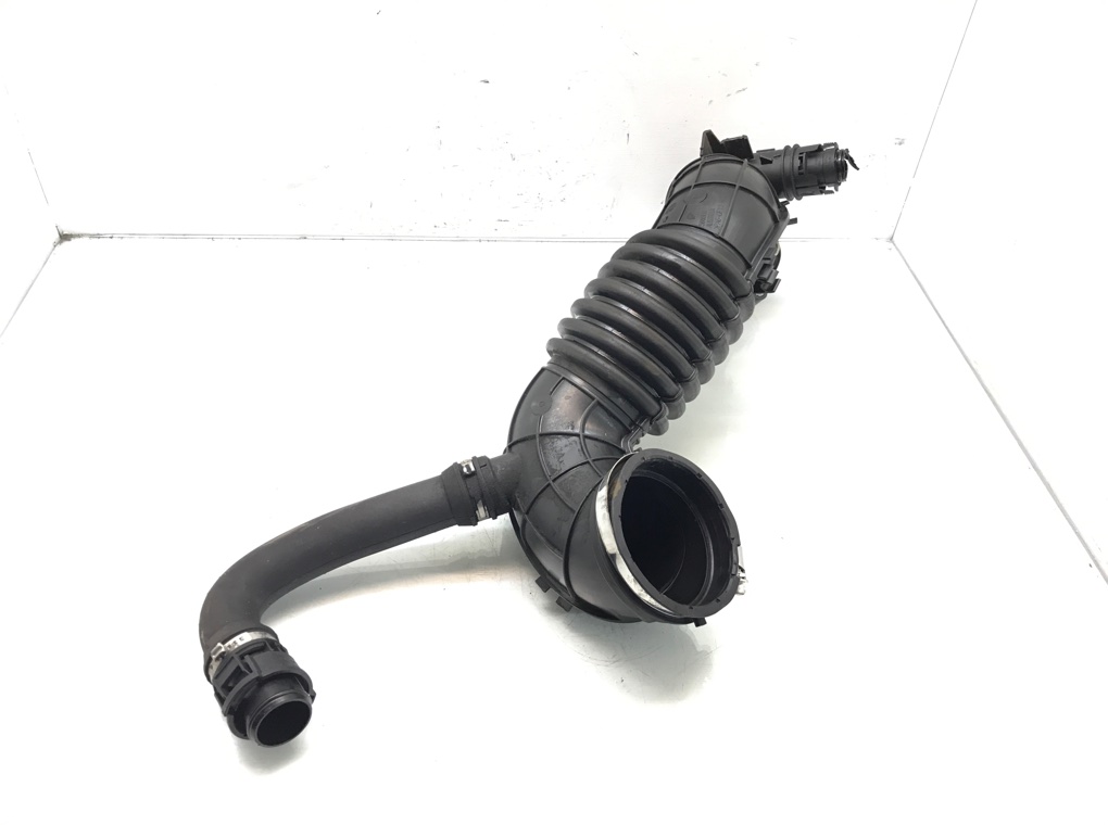 Патрубок турбины бу для BMW 1 F20/F21 2.0 TD,  2013 г.