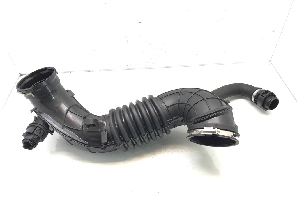 Патрубок турбины бу для BMW 1 F20/F21 2.0 TD,  2013 г.