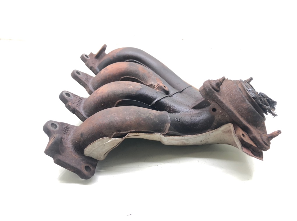 Коллектор выпускной бу для Renault Clio 3 1.4 i,  2005 г.