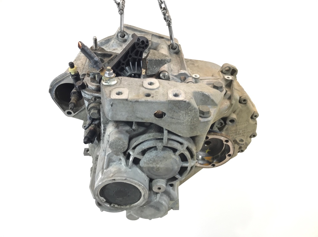 КПП механическая (МКПП) бу для Volkswagen Golf 6 2.0 TDi,  2010 г. LHD
