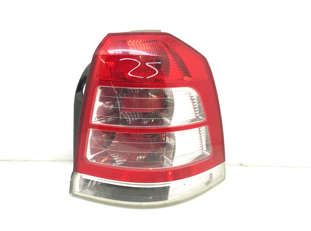 Фонарь задний правый бу для Opel Zafira B 1.8 i, 2011 г.