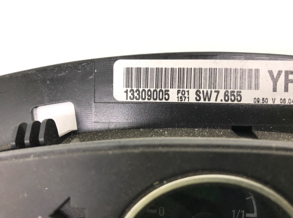 Щиток приборов (приборная панель) бу для Opel Zafira B 1.8 i,  2011 г.