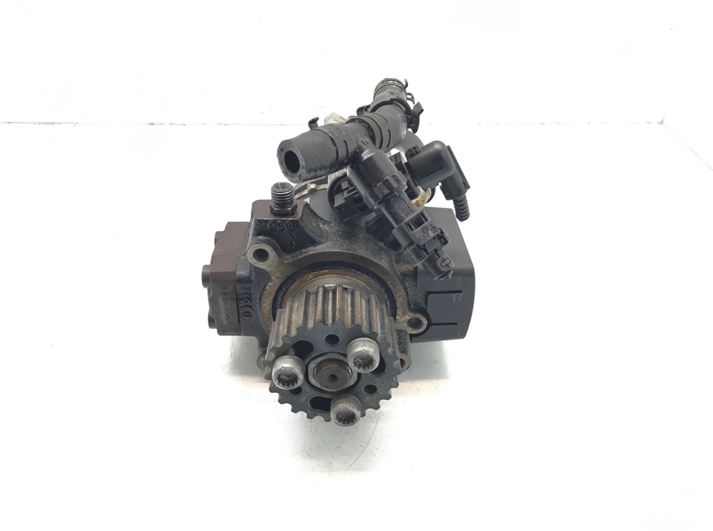 ТНВД бу для Volkswagen Jetta 1.6 TDi, 2010 г.