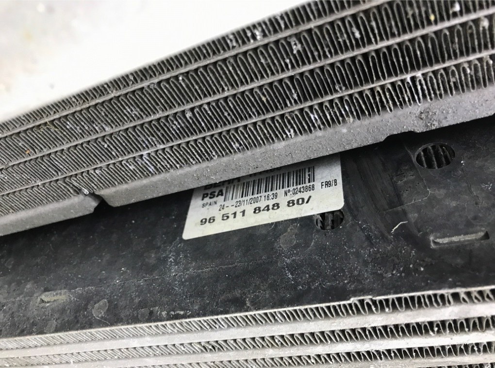 Панель передняя (телевизор) бу для Peugeot 207  1.6 HDi,  2007 г.