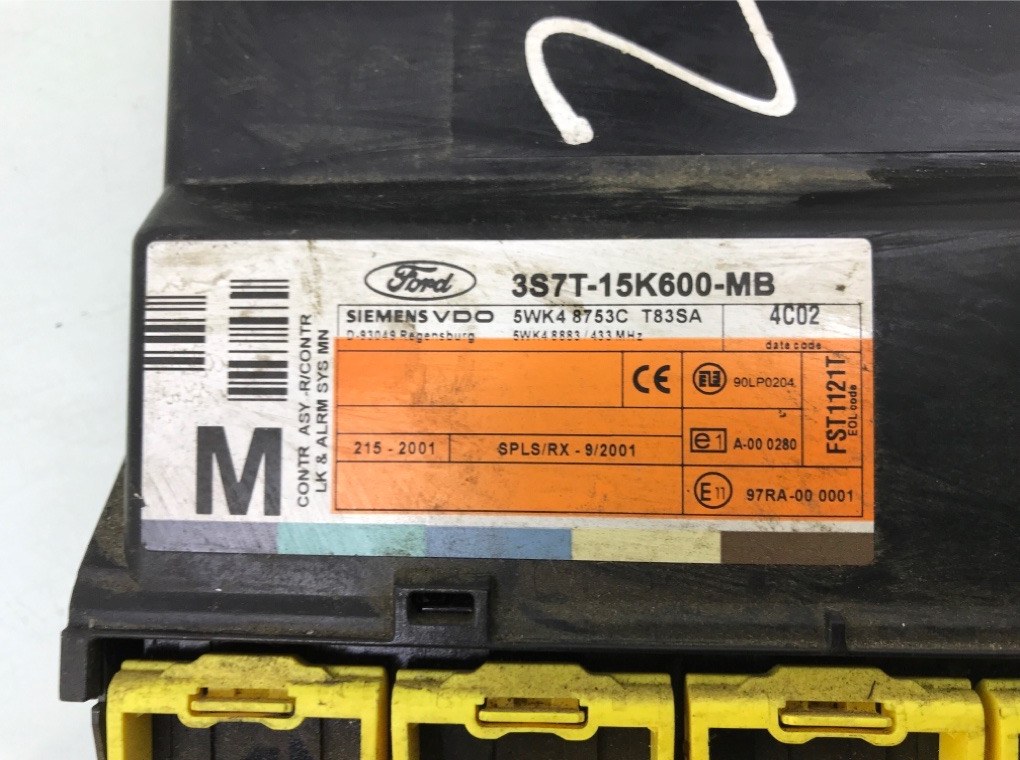 Блок комфорта бу для Ford Mondeo 3 2.0 TDCi, 2004 г. Блок комфорта бу для Ford Mondeo 3 2.0 TDCi, 2004 г.