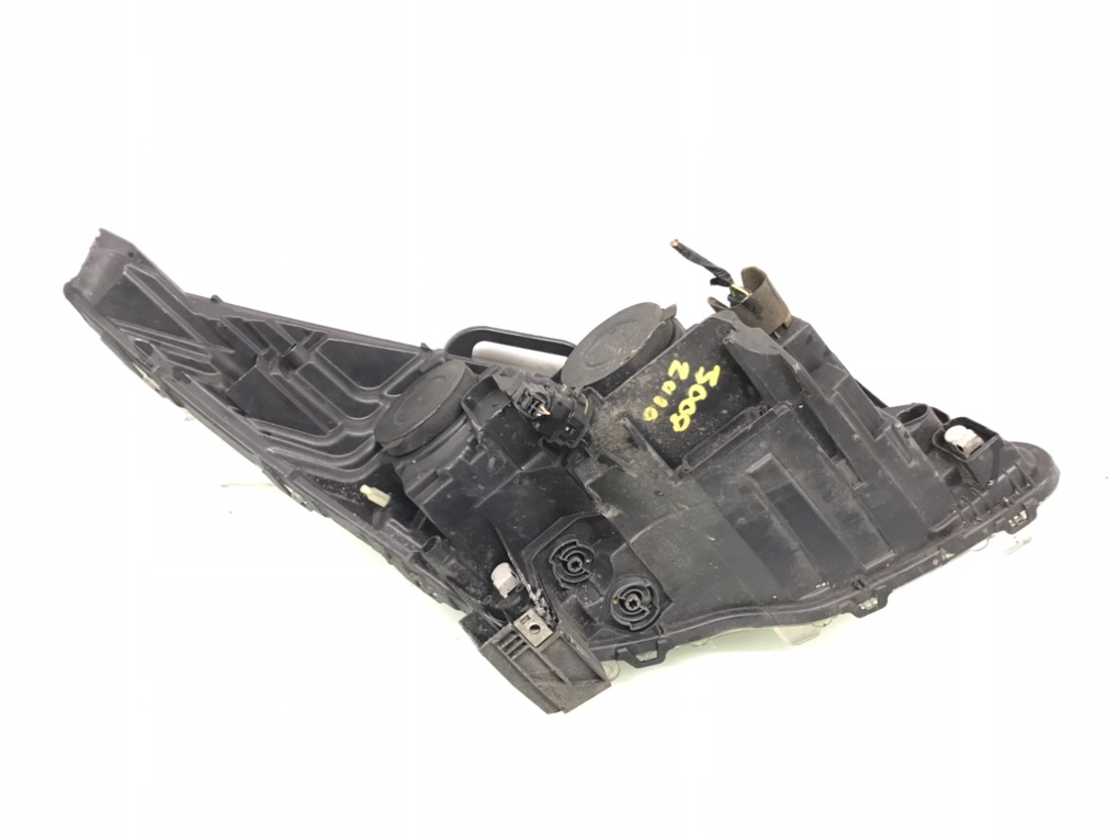 Фара левая бу для Peugeot 3008 2.0 HDi, 2010 г. Фара левая бу для Peugeot 3008 2.0 HDi, 2010 г.