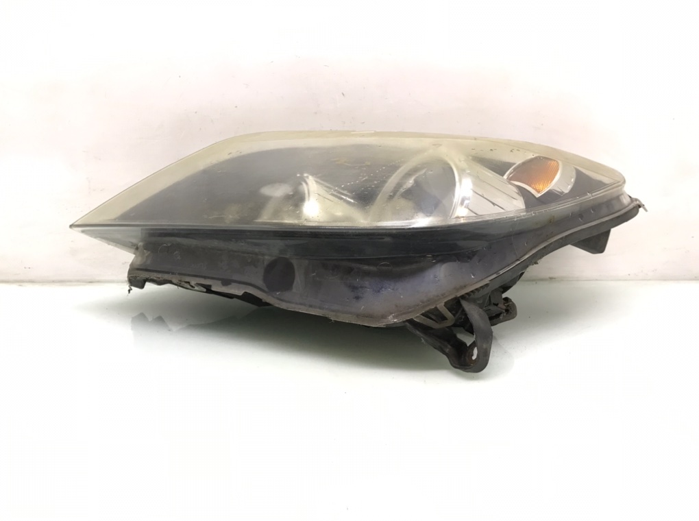 Фара левая бу для Opel Astra H 1.6 i,  2006 г.