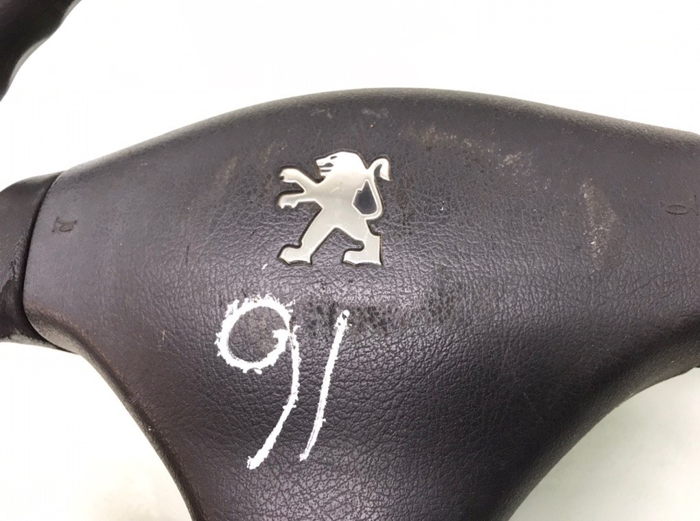 Руль бу для Peugeot 206  1.4 i,  2003 г.