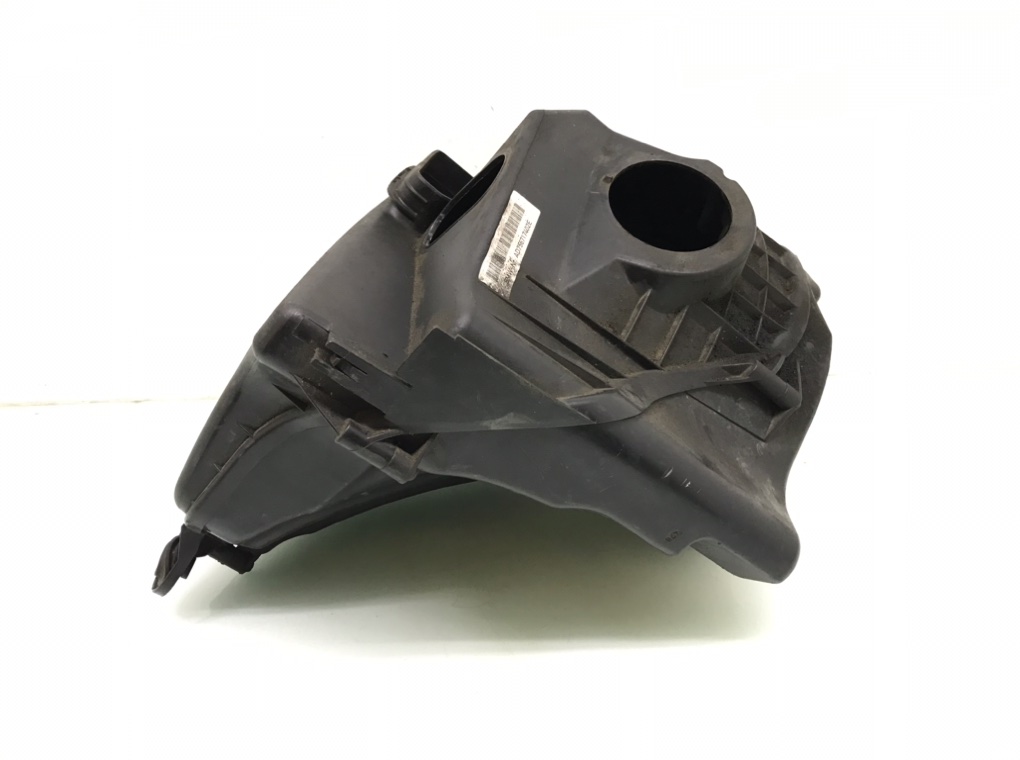 Корпус воздушного фильтра бу для BMW 1 E87/E81/E82/E88 1.6 i,  2006 г.
