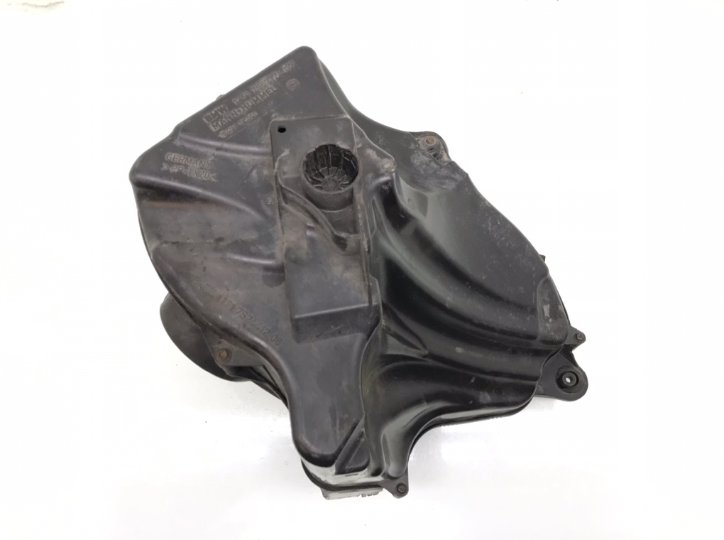 Корпус воздушного фильтра бу для BMW 1 E87/E81/E82/E88 1.6 i,  2006 г.