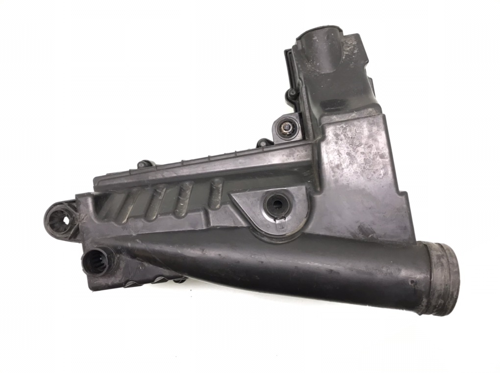 Корпус воздушного фильтра бу для Volkswagen Passat B6 1.9 TDi,  2008 г.