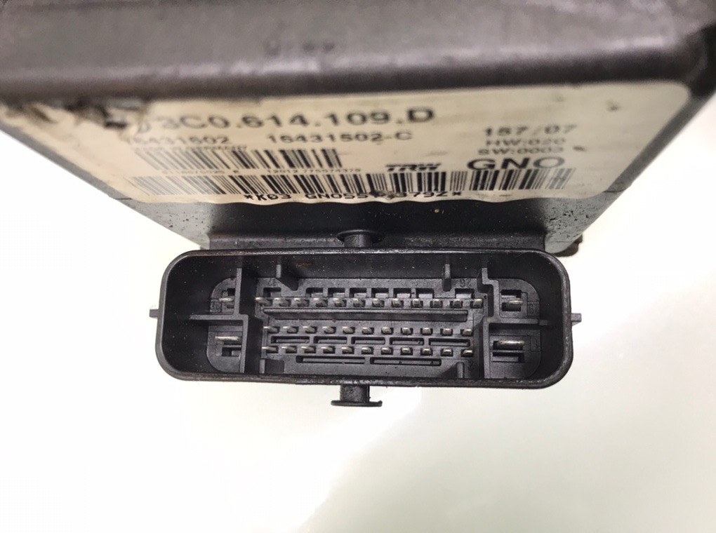 Блок ABS бу для Volkswagen Passat B6 1.9 TDi,  2008 г.