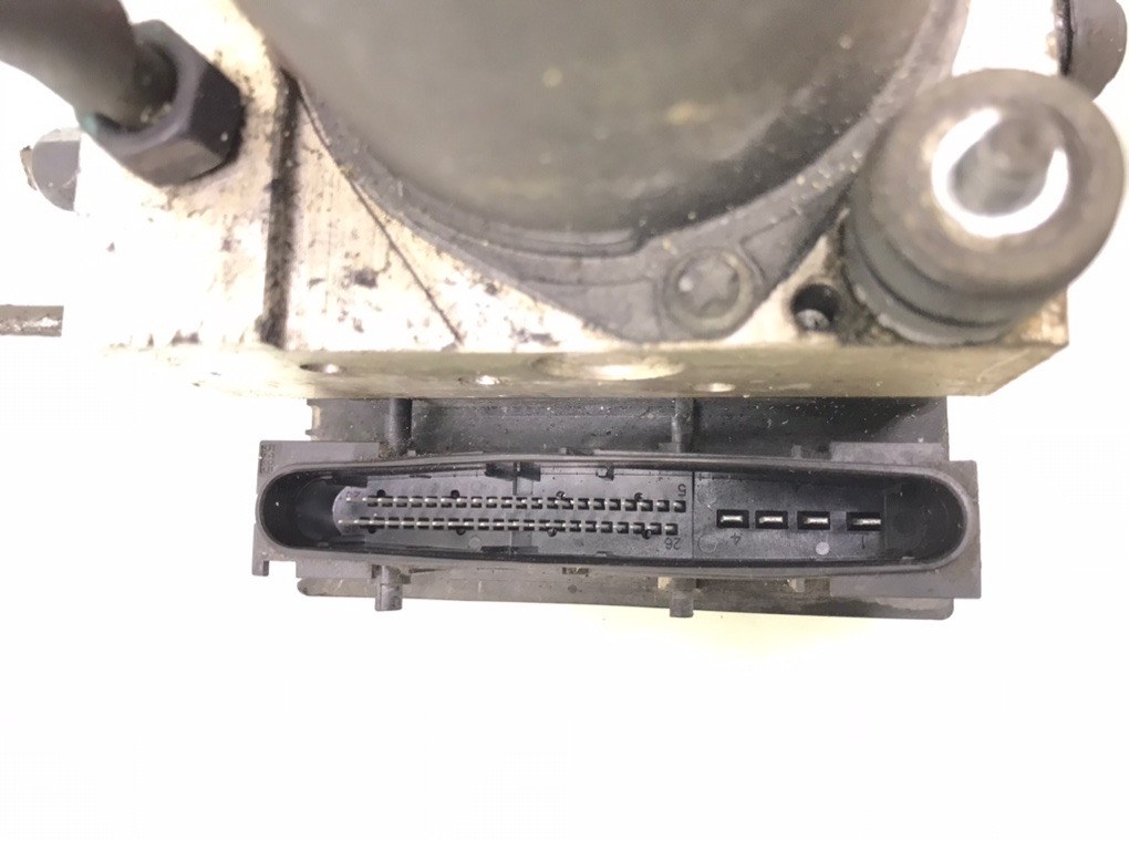 Блок ABS бу для Hyundai Sonata 5 2.0 CRDi,  2010 г.