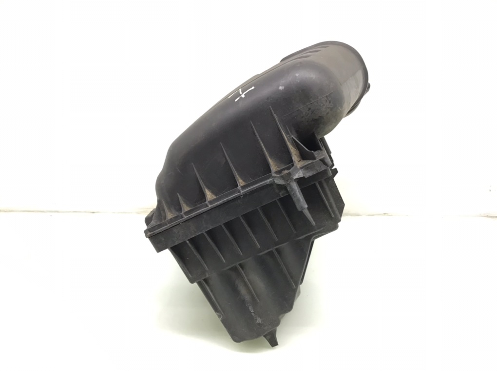 Корпус воздушного фильтра бу для Ford Galaxy 1.9 TDi, 2003 г. Корпус воздушного фильтра бу для Ford Galaxy 1.9 TDi, 2003 г.